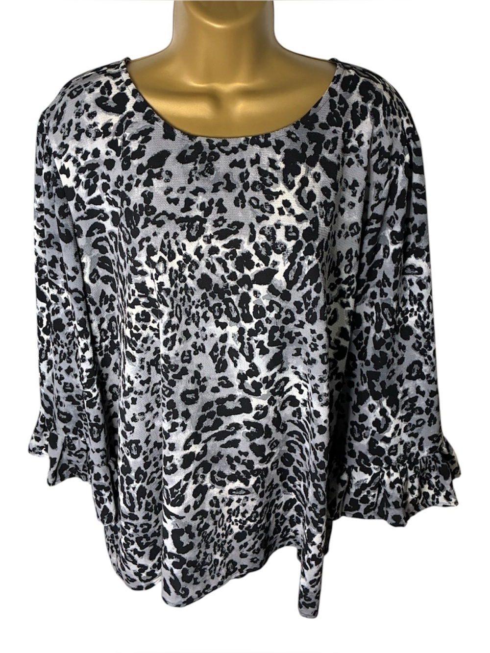 Bobeau Leopard Print 3/4 Ruffle Sleeve Blouse Scoop Neck Gray Black 1X